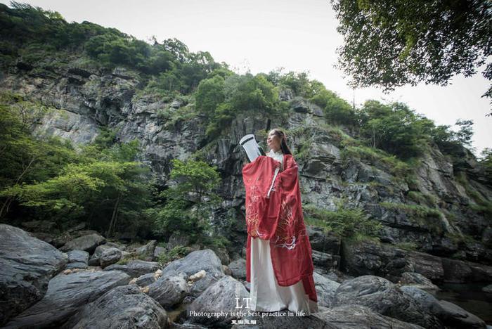 星途瑶光C-DM直播长测破纪录,1418.2公里高速极限续航,WLTC达成率109%